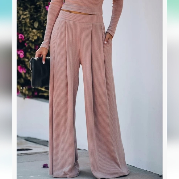 Women's 2PC Wide Leg High Waist Pantsuit with Cropped Top - Picture 2 of 4